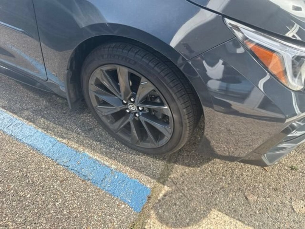Used 2025 Toyota Corolla SE Sedan