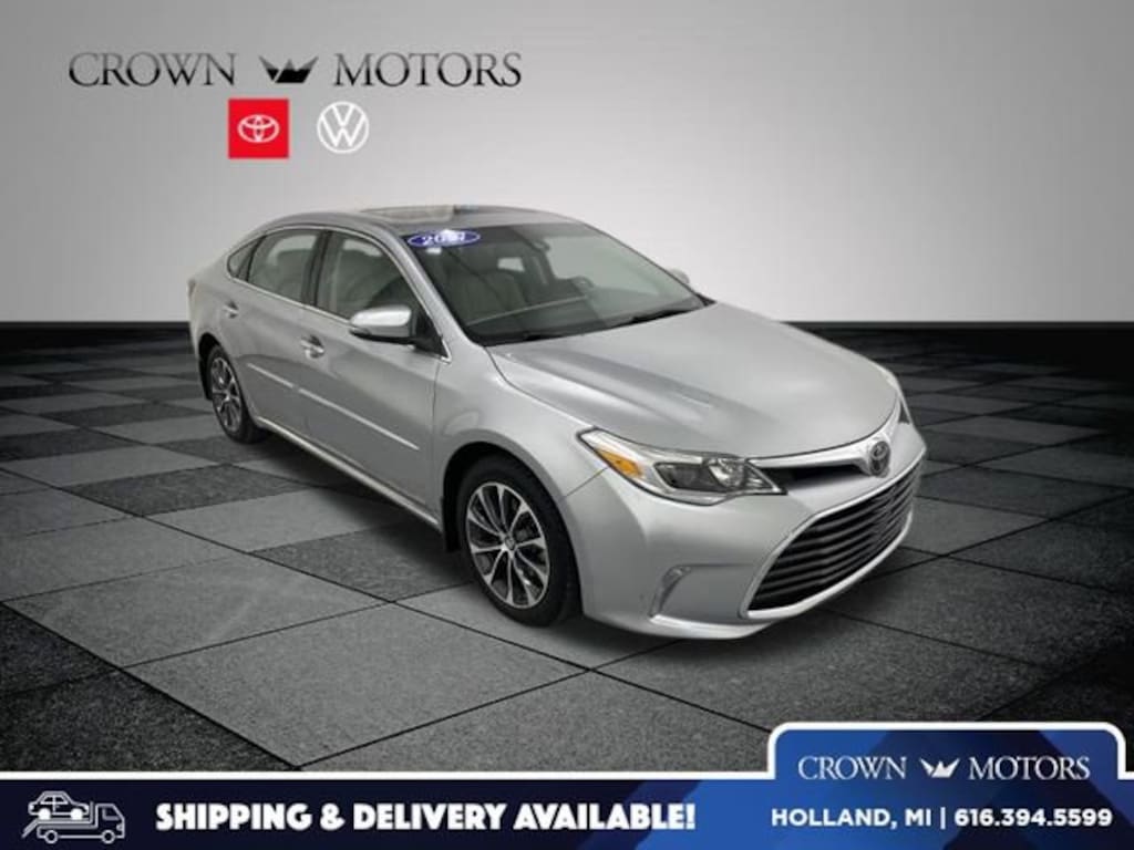 Used 2017 Toyota Avalon XLE Premium Sedan
