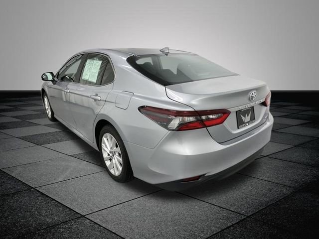 2024 Toyota Camry LE photo 4