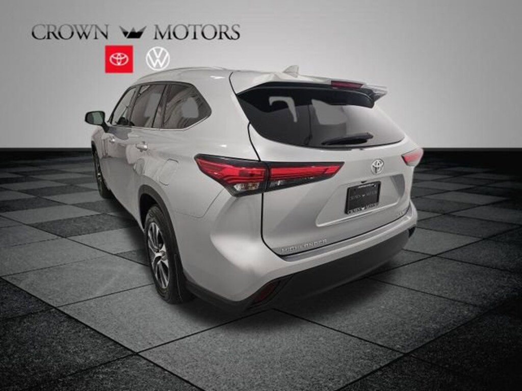 Used 2020 Toyota Highlander XLE SUV