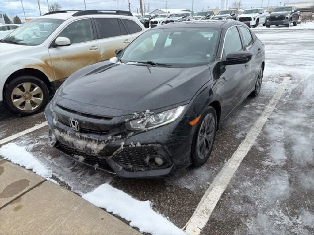 Used 2017 Honda Civic EX Hatchback