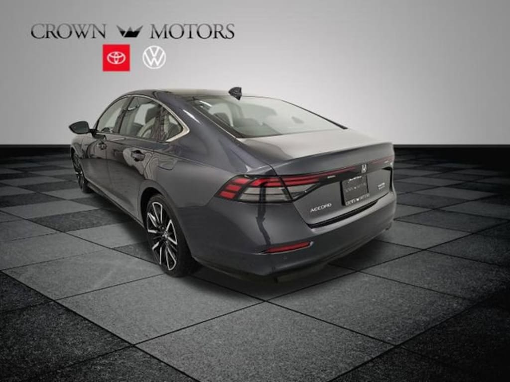 Used 2023 Honda Accord Hybrid Touring Sedan