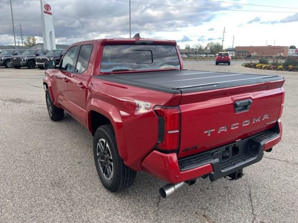 New 2025 Toyota Tacoma i-FORCE MAX TRD Sport 4X4 DOUBLE CAB HV