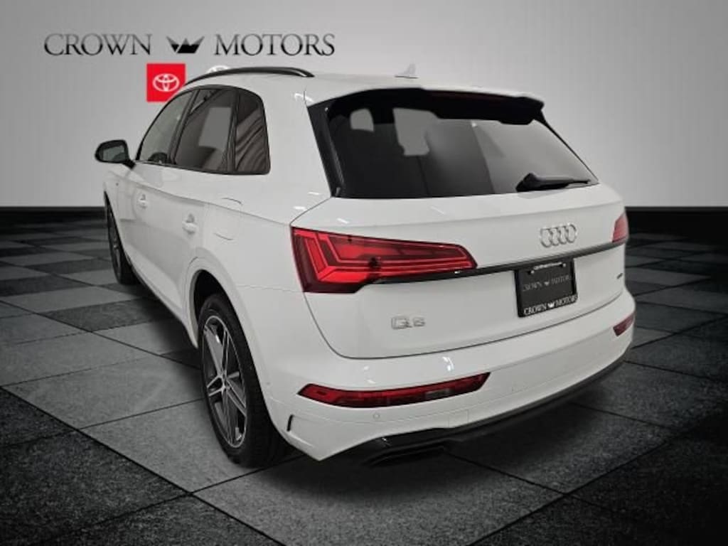 Used 2022 Audi Q5 e 55 Prestige SUV