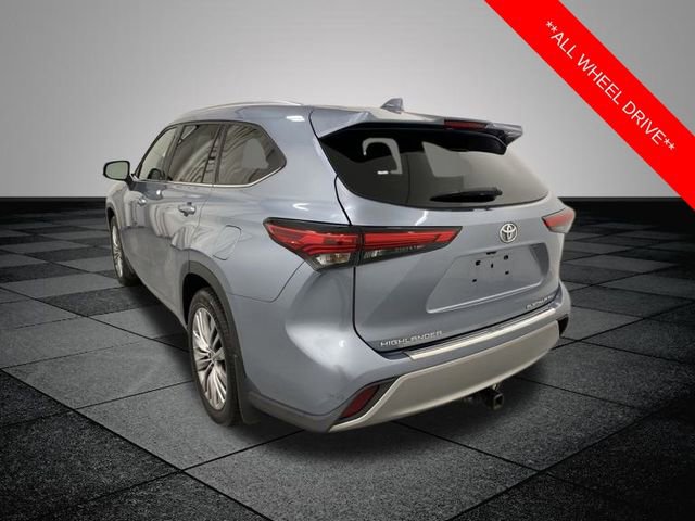 2020 Toyota Highlander Platinum photo 4