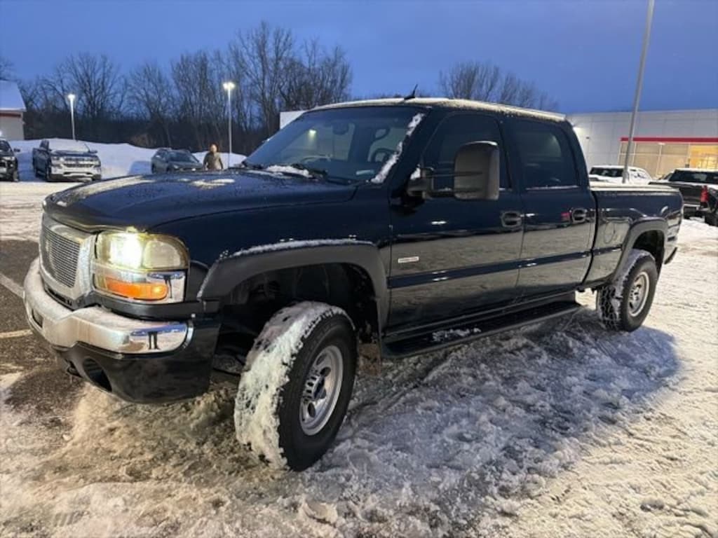 Used 2004 GMC Sierra 2500HD SLT Truck Crew Cab
