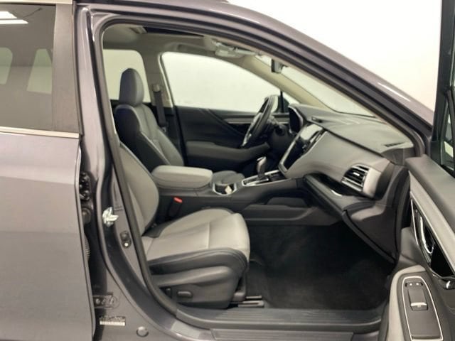 2025 Subaru Outback Limited - Photo 31