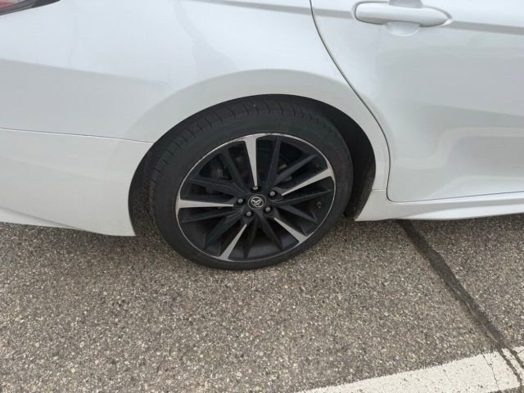 Used 2018 Toyota Camry XSE Sedan