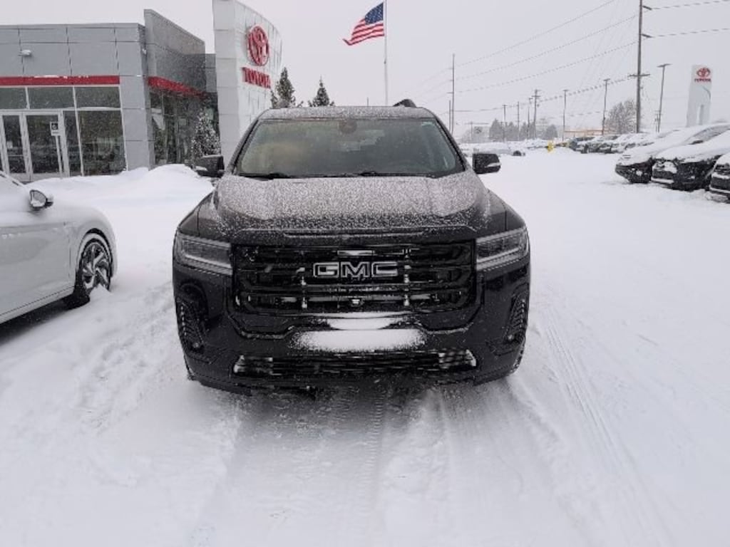 Used 2021 GMC Acadia SLT SUV