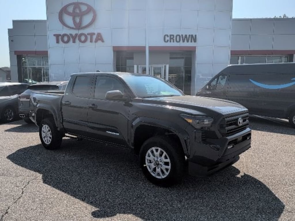 New 2025 Toyota Tacoma SR5 4X4 DOUBLE CAB