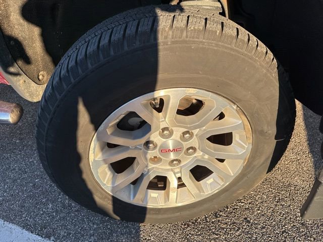 2015 Gmc Sierra 1500 SLE photo 3