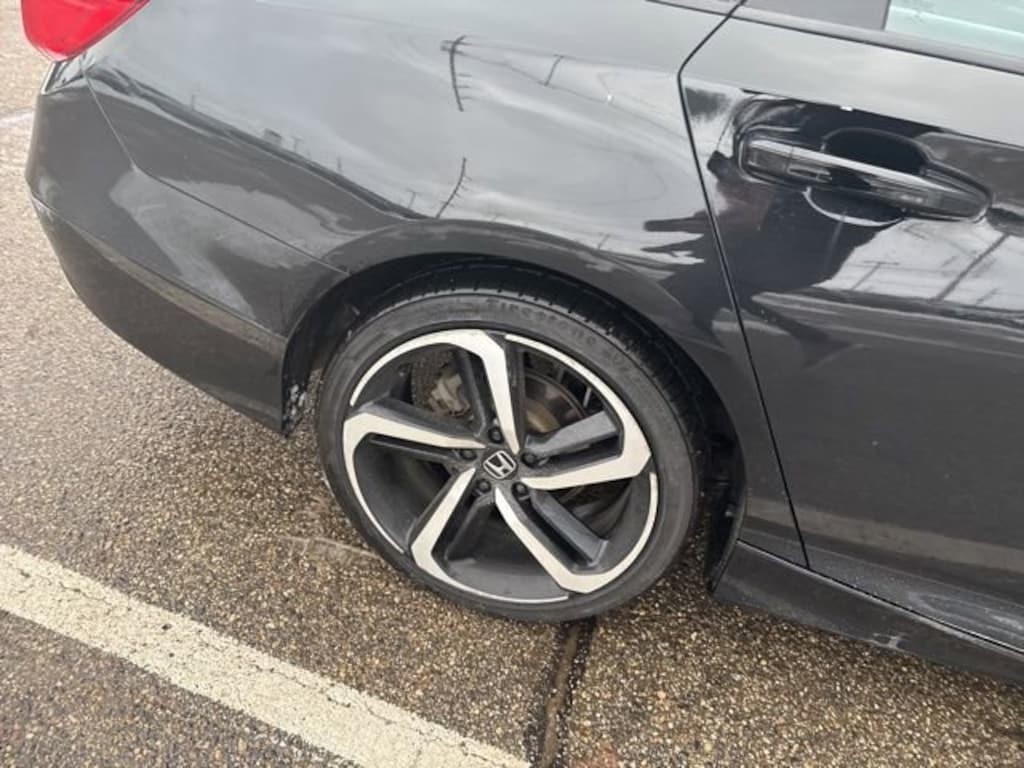 Used 2018 Honda Accord Sport 2.0T Sedan