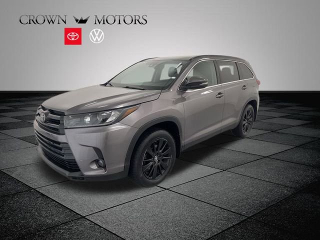 2019 Toyota Highlander SE photo 3