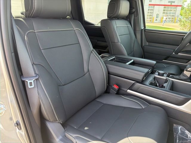 2026 Toyota Tundra SR5 - Photo 26