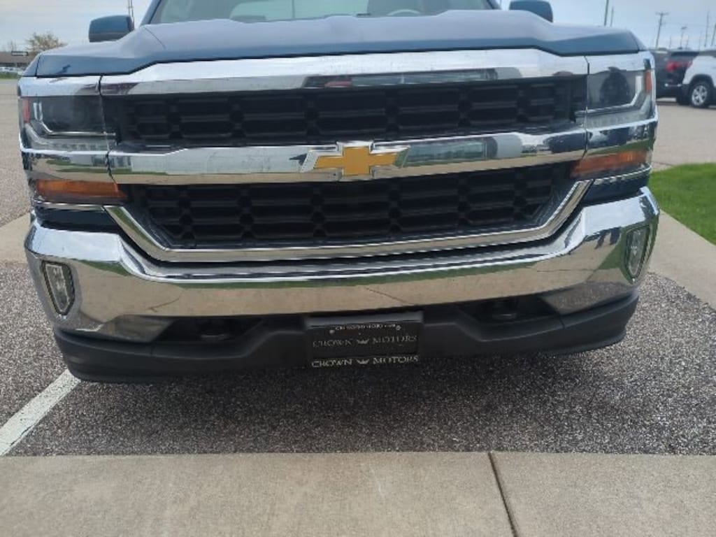 Used 2017 Chevrolet Silverado 1500 LT Truck Crew Cab