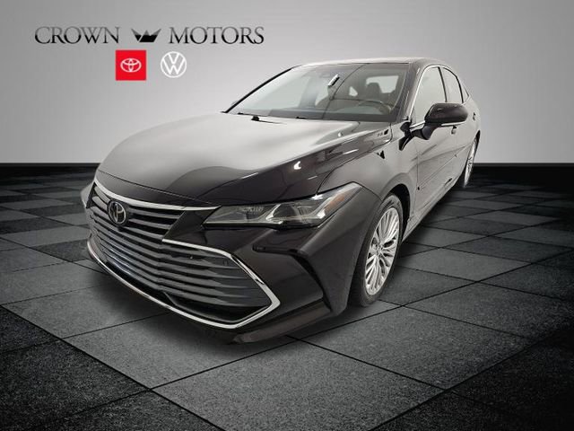 2019 Toyota Avalon Limited photo 3