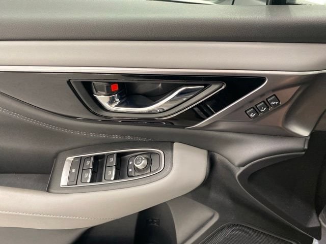 2025 Subaru Outback Limited - Photo 26
