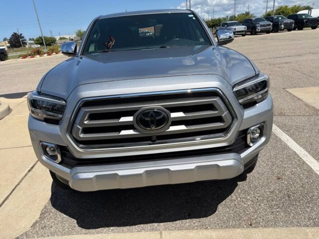 Used 2022 Toyota Tacoma Limited Truck Double Cab