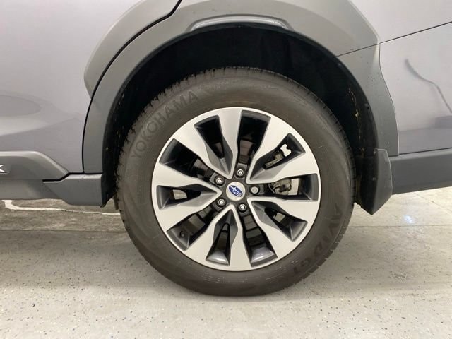 2025 Subaru Outback Limited - Photo 10