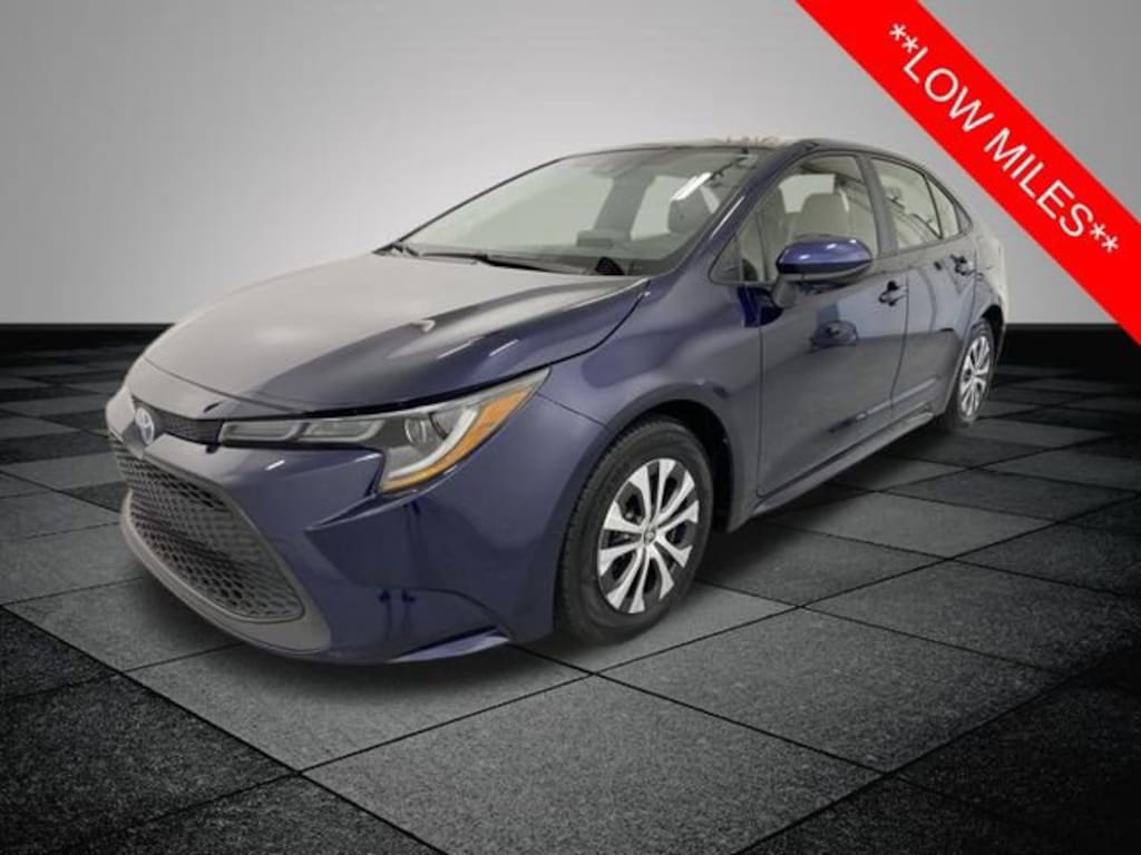 Certified 2022 Toyota Corolla Hybrid LE Sedan