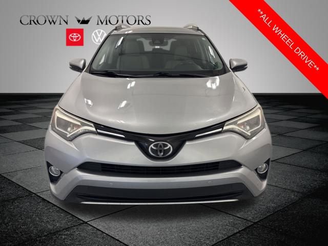 2016 Toyota RAV4 Limited photo 2