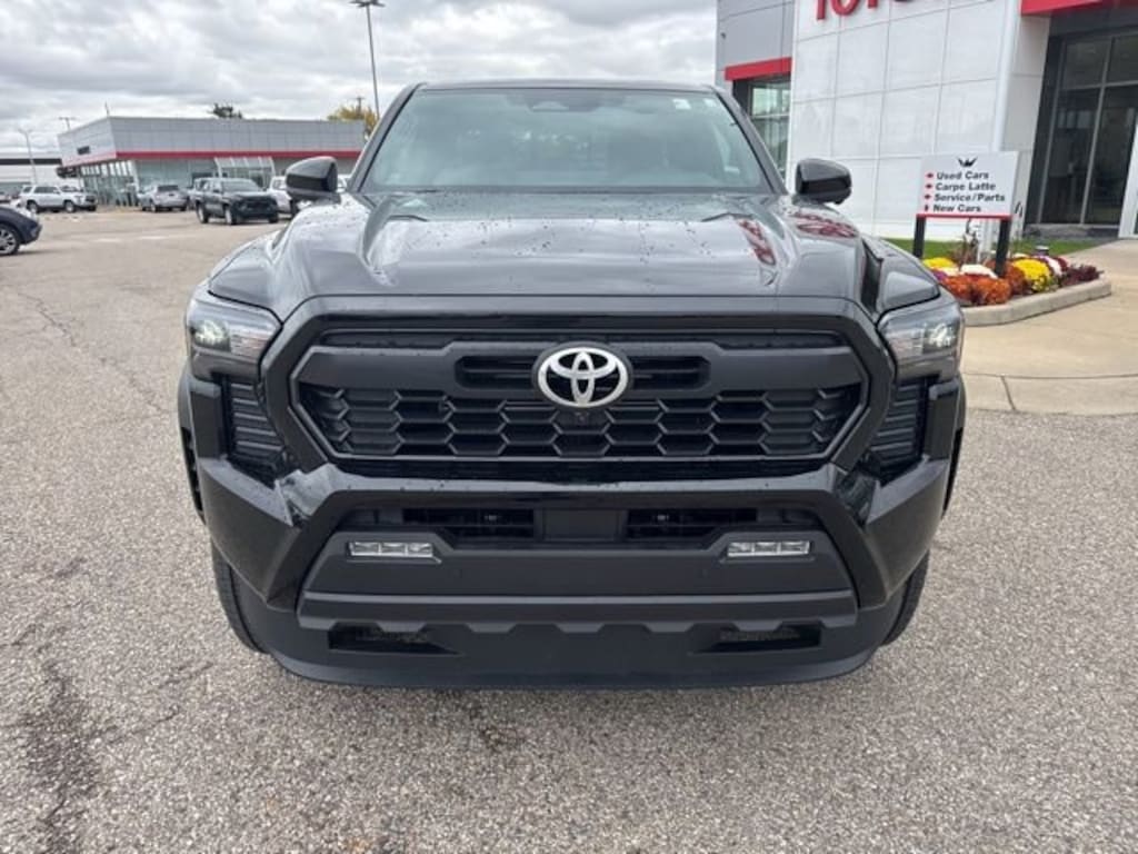 New 2025 Toyota Tacoma i-FORCE MAX TRD Off-Road 4X4 DOUBLE CAB HV