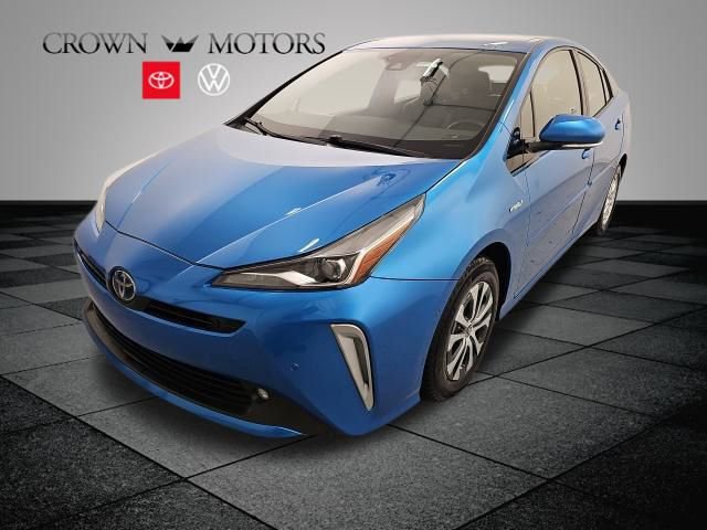 2019 Toyota Prius XLE AWD-e photo 3