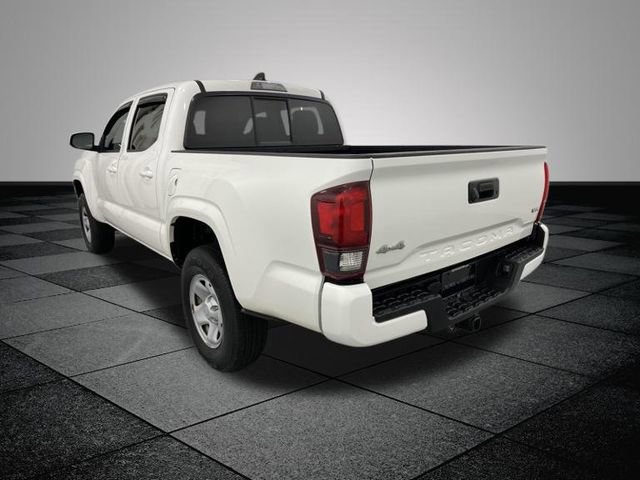 2022 Toyota Tacoma SR photo 4