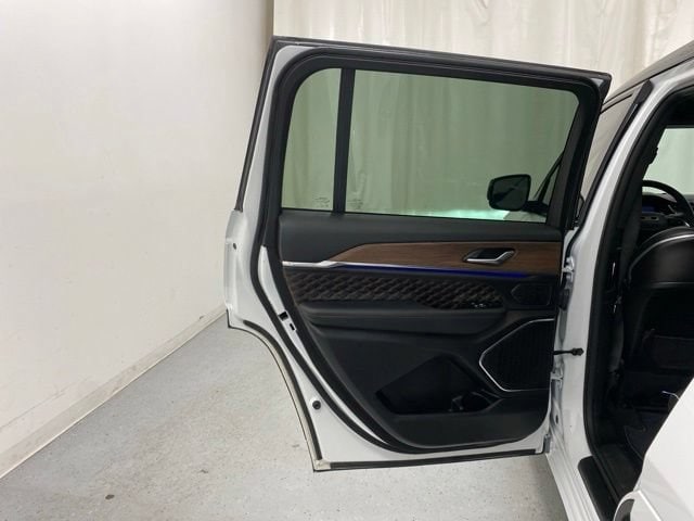 2023 Jeep Grand Cherokee L Summit - Photo 31