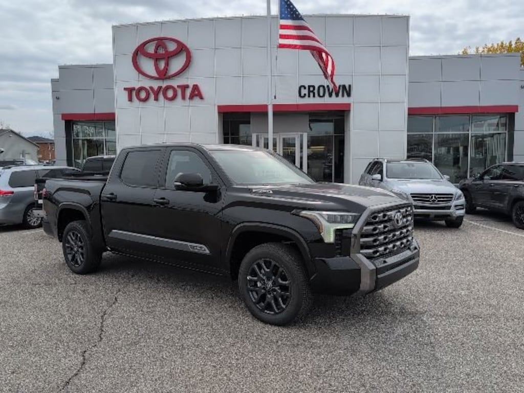 New 2026 Toyota Tundra i-FORCE MAX Platinum PLATINUM CREWMAX 5.5