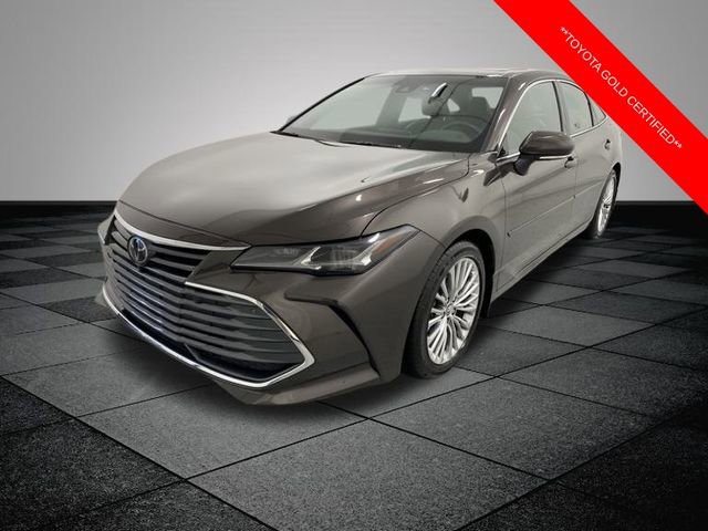 2020 Toyota Avalon Limited photo 2