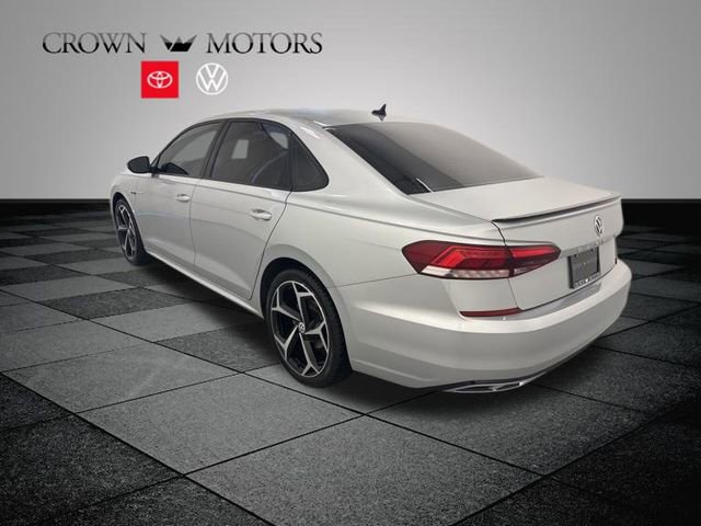 2020 Volkswagen Passat 2.0T R-Line photo 4