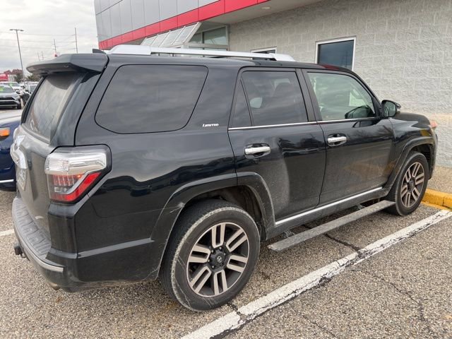 2017 Toyota 4Runner Limited photo 3