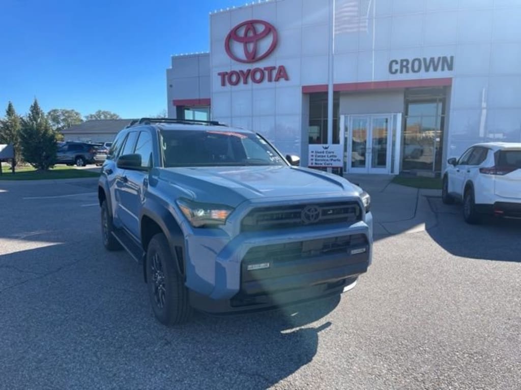 New 2025 Toyota 4Runner SR5 4WD SR5
