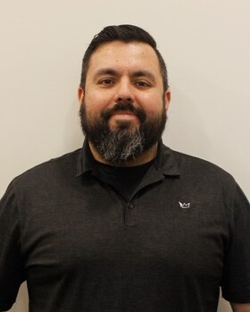 Staff member Ramon Silva from ff43242d5995