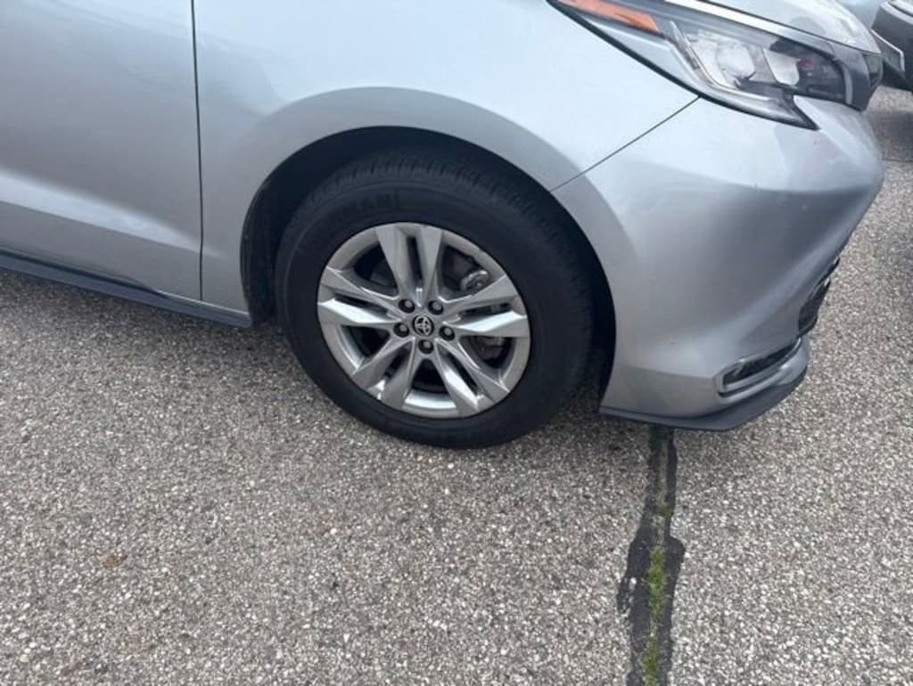Certified 2023 Toyota Sienna Limited Van Passenger Van
