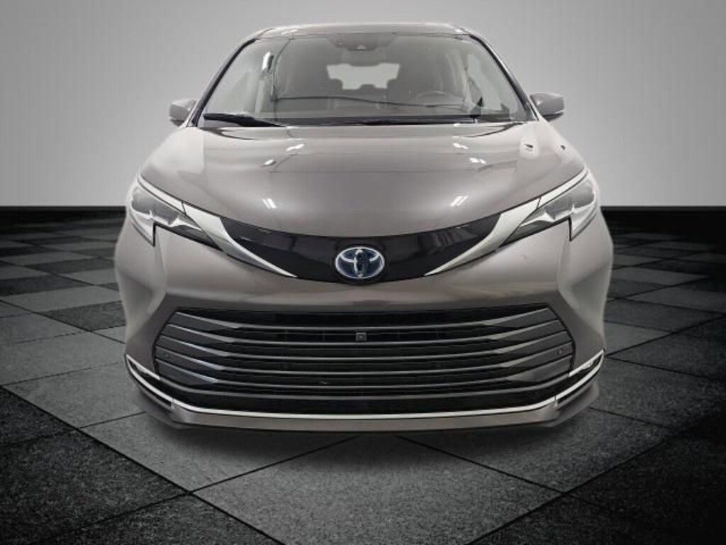 Used 2023 Toyota Sienna Platinum Van Passenger Van