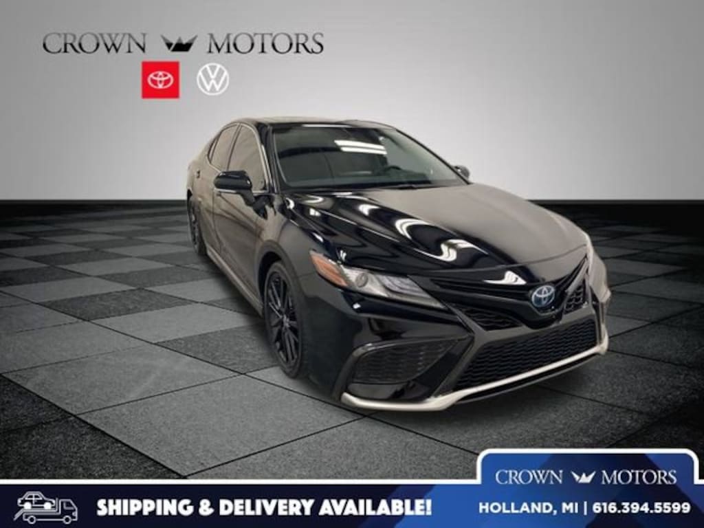 Used 2023 Toyota Camry Hybrid XSE Sedan