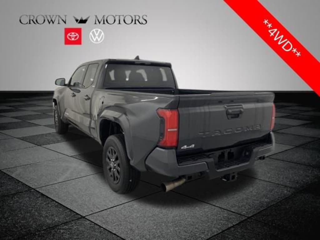 Used 2025 Toyota Tacoma SR5 Truck Double Cab
