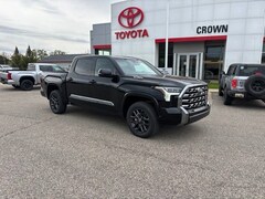 2026 Toyota Tundra i-FORCE MAX Platinum PLATINUM CREWMAX 5.5