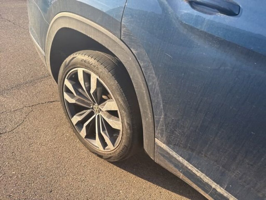 Used 2023 Volkswagen Atlas 3.6L V6 SEL Premium R-Line SUV