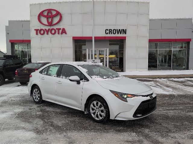 2026 Toyota Corolla LE's photo