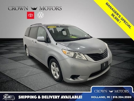2012 Toyota Sienna LE Van