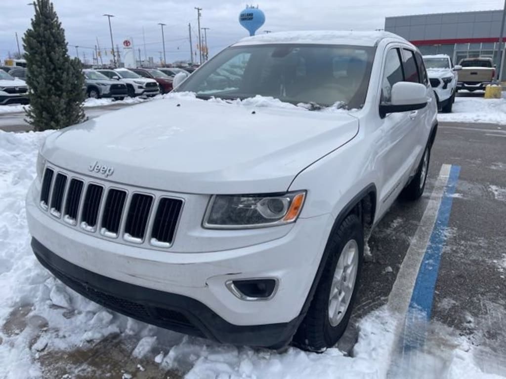 Used 2015 Jeep Grand Cherokee Laredo SUV