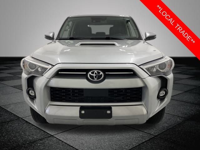 2022 Toyota 4Runner TRD Off-Road Premium photo 2