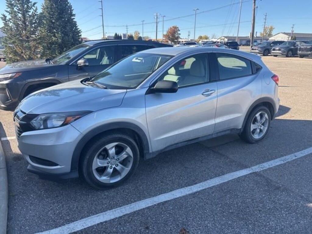 Used 2016 Honda HR-V LX SUV