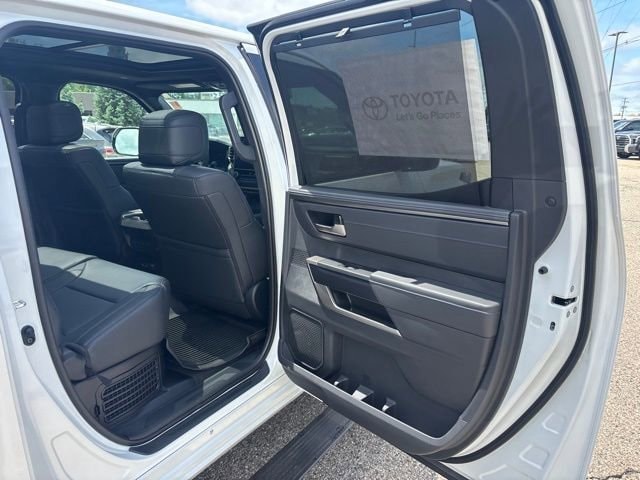 2026 Toyota Tundra Platinum - Photo 18
