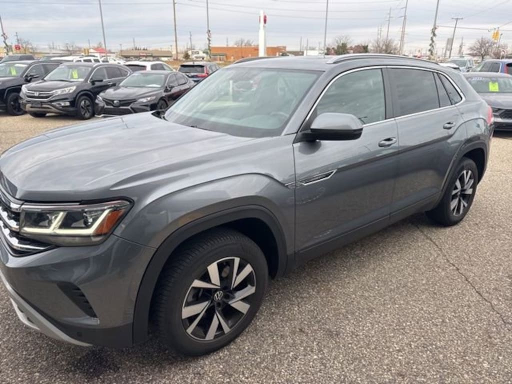 Used 2020 Volkswagen Atlas Cross Sport 2.0T SEL SUV