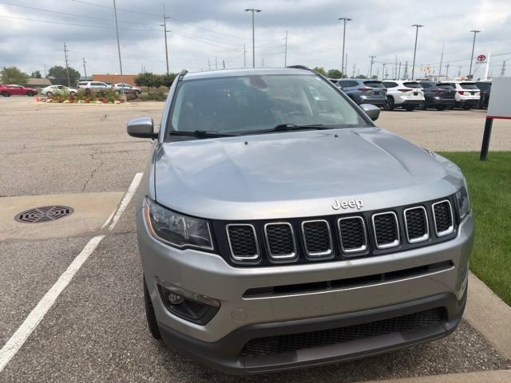 Used 2021 Jeep Compass Latitude SUV