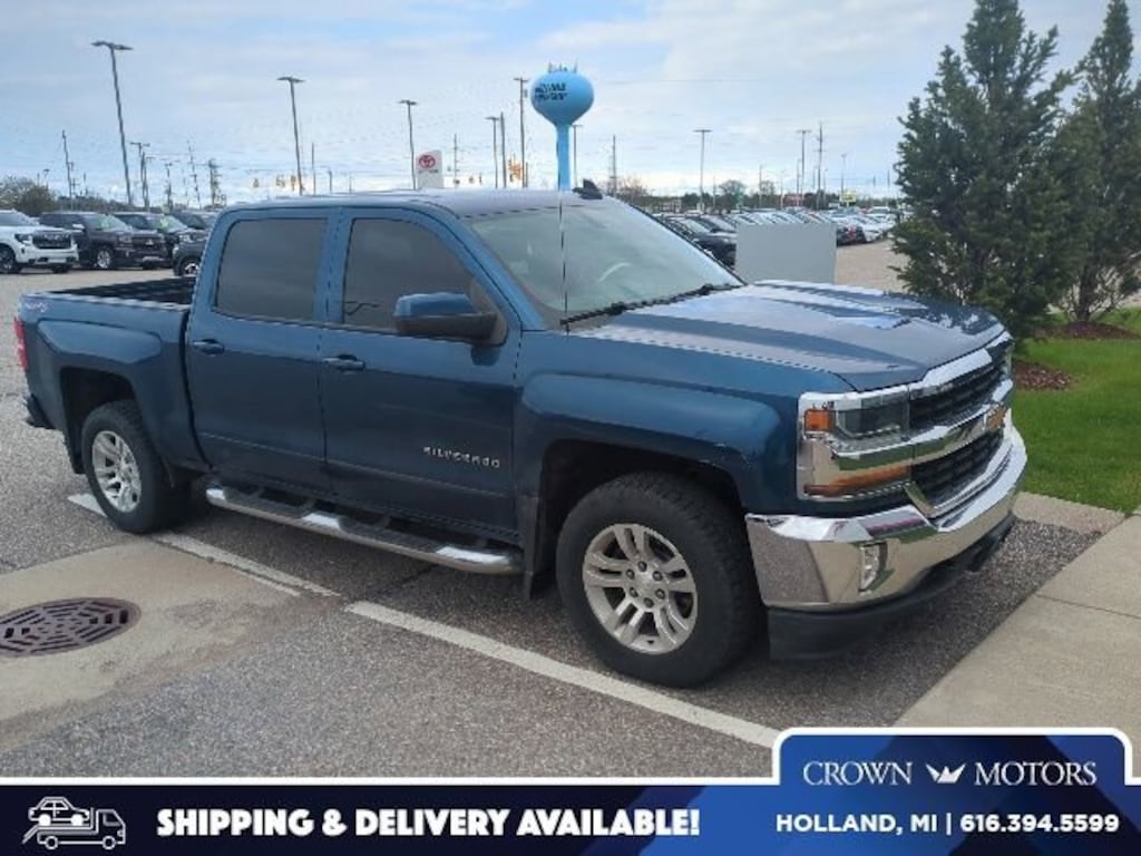 Used 2017 Chevrolet Silverado 1500 LT Truck Crew Cab